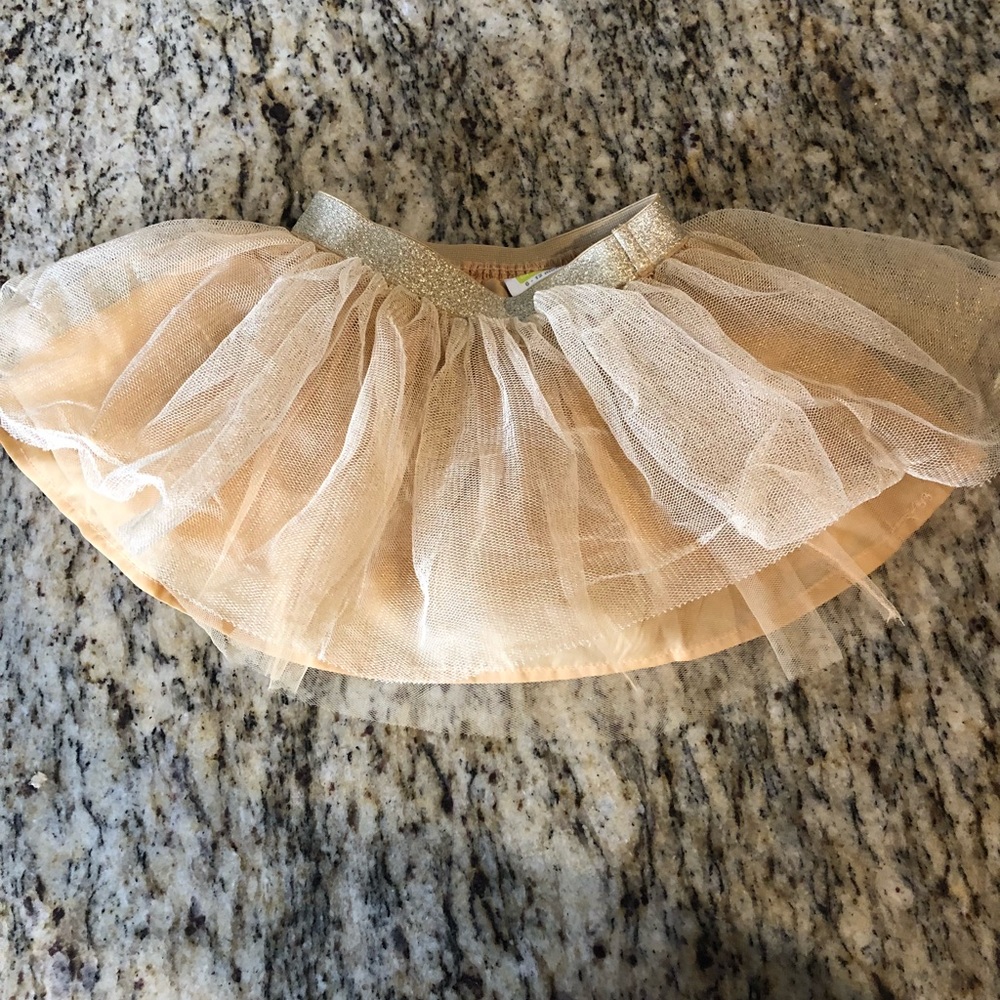 Gold Tutu - Crazy 8
